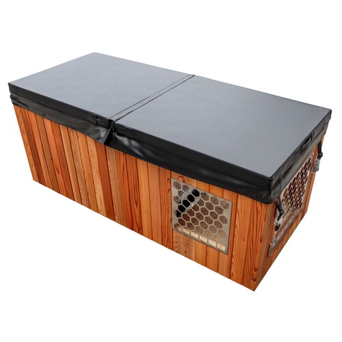 Технические специалисты разрабатывают новую ванну на открытом воздухе Технические специалисты разрабатывают новую ванну на открытом воздухе