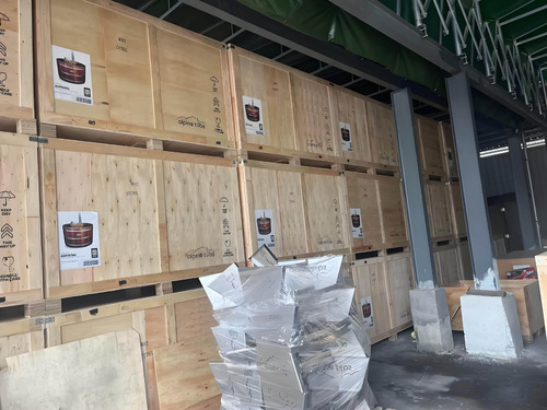 Уголок производственного цеха в Кении Уголок производственного цеха в Кении