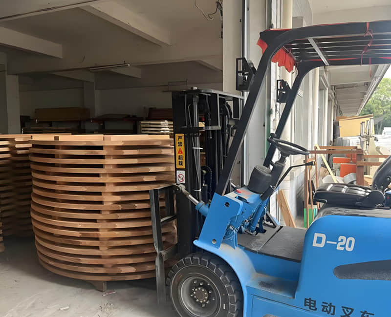 Витрина деревообрабатывающего цеха