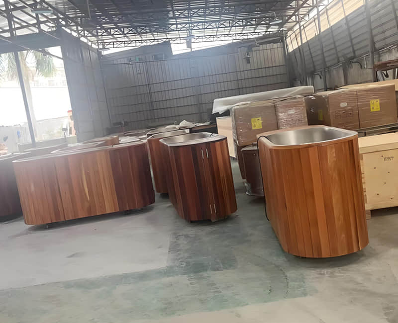 Витрина деревообрабатывающего цеха